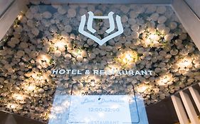 Venis Boutique Hotel